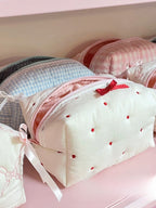 Quilted Cosmetic Storage Bag — Elegant & Spacious Travel Makeup Organiser